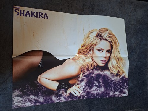 Shakira poster - ⭐️, ⭐️
